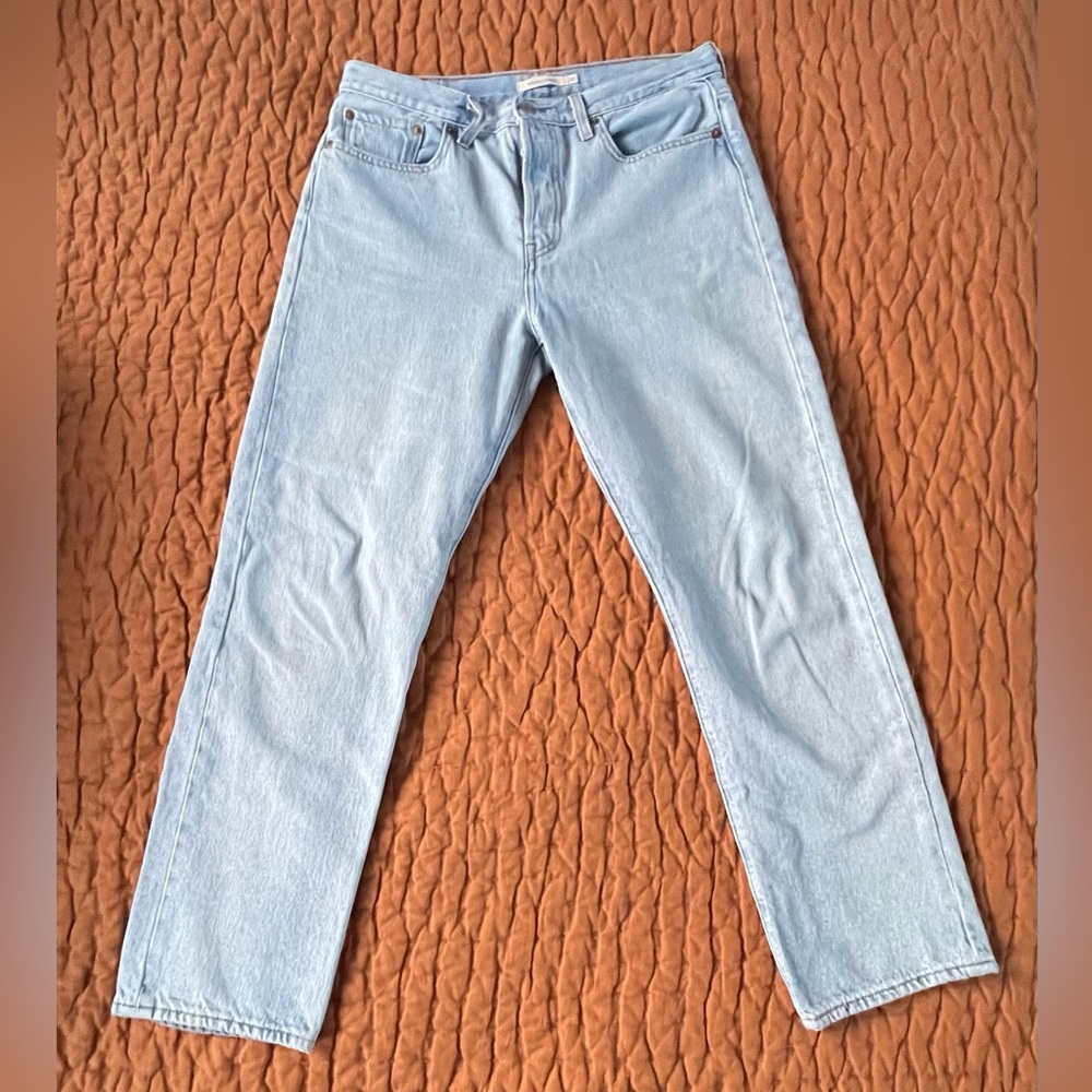 Levis Wedgie Straight Ankle Premium Denim Size 30x28